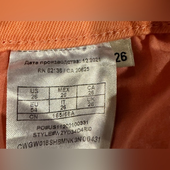 Guess Women’s Mid-Rise Lace Trim Zipper Fly Orange Denim Shorts Size 26 - Picture 5 of 5